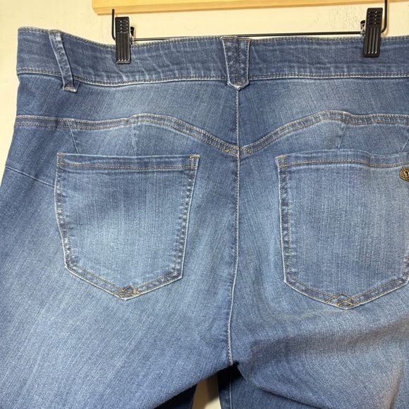 Democracy Ab Solution Skinny Jeans – Plus Size 18W, Mid Rise, Blue Stretch Denim - Picture 5 of 7